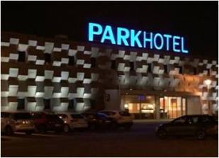 Ipark hotel porto noche